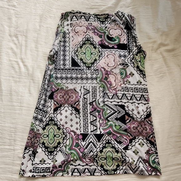 Nina Leonard Women's Black and Green Patterned Tank Top Size M - Picture 8 of 8